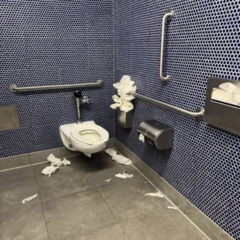 Capital One Café - dirty bathroom stall - Coffee & Tea Near Me - Glendale, California Capital One Café - dirty bathroom stall - Coffee & Tea Near Me - Glendale, California