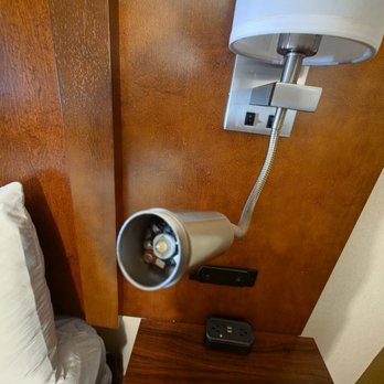 Comfort Suites Near Six Flags Magic Mountain - Missing pieces. - Hotels Near Me - Stevenson Ranch, California Comfort Suites Near Six Flags Magic Mountain - Missing pieces. - Hotels Near Me - Stevenson Ranch, California