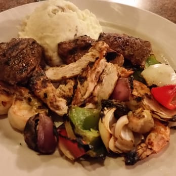 Robert's Steakhouse - K bobs - Steakhouses Near Me - Flatonia, Texas