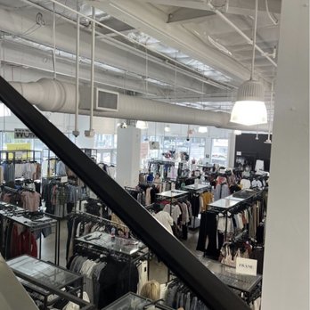 Saks OFF 5TH - Escalator going up. - Department Stores Near Me - Los Angeles, California