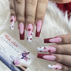Bella Nails - Beautiful nails. Henry always dose a good job !!