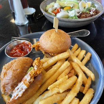 The Union - Chicken Pibil Sliders & Union Cobb Salad !!!! 5 - New American Near Me - McLean, Virginia The Union - Chicken Pibil Sliders & Union Cobb Salad !!!! 5 - New American Near Me - McLean, Virginia