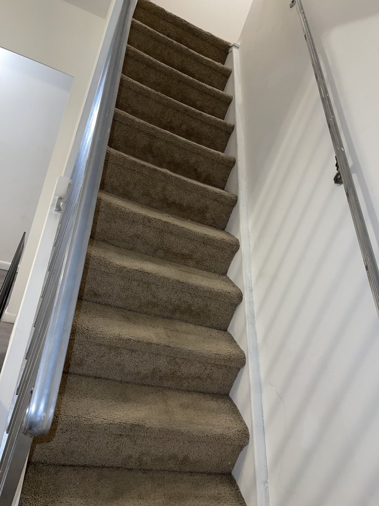 Slide of Ettnil Construction