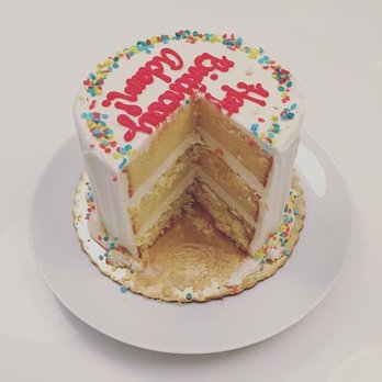 Sweet Mandy B's - Sweet Mandy B's birthday cake - Bakeries Near Me - Chicago, Illinois