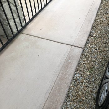 Masterstone Hardscapes - Spotted PINK edges - Landscape Architects or Designers Near Me - Weldon Spring, Missouri Masterstone Hardscapes - Spotted PINK edges - Landscape Architects or Designers Near Me - Weldon Spring, Missouri