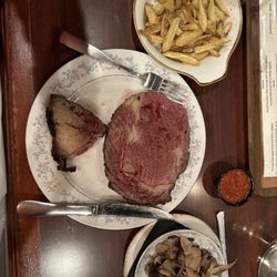 1794 The Whiskey Rebellion - Queen cut prime rib only on Friday and Saturday nights