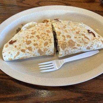 El Auténtico Jalisco - Quesadilla - Mexican Near Me - Aurora, Illinois El Auténtico Jalisco - Quesadilla - Mexican Near Me - Aurora, Illinois