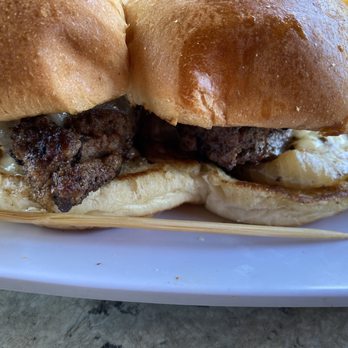 Tarpon Tavern - Sliders - American Near Me - Tarpon Springs, Florida
