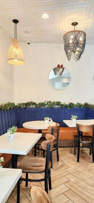 Horizon Shine by The Coffee Class by null