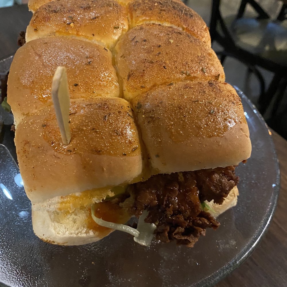 Kounter - Chicken sliders - New American Near Me - Rock Hill, South Carolina