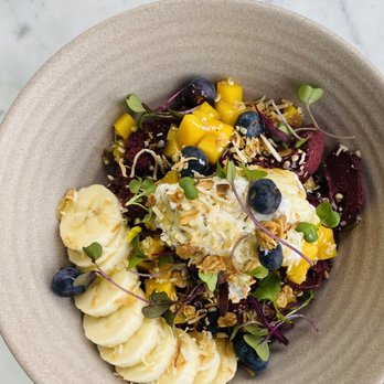 Chi Chi Restaurant - Breakfast & Brunch Near Me - Palm Springs, California
