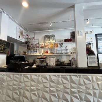 Common Grounds Sit and Chill Coffee Shop - Counter - Coffee & Tea Near Me - Houston, Texas Common Grounds Sit and Chill Coffee Shop - Counter - Coffee & Tea Near Me - Houston, Texas