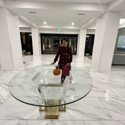 Gegi Couture - Caption: GEGI is a civil, SUPERB  'tis worthwhile to drive to her SEWING studio, McLean TYSONS, CRNR VA.)