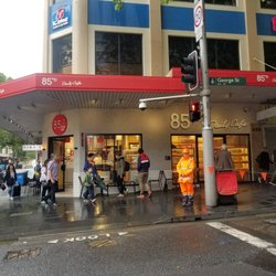 85°C - Storefront.