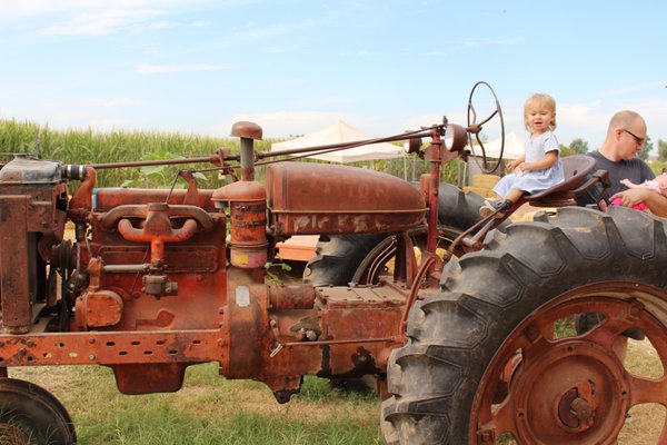 Tolmachoff Farms by null