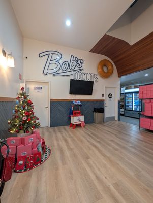 Bob's Donut & Pastry Shop by null