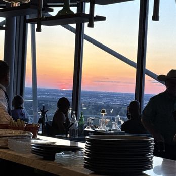 Crown Block - Sushi Bars Near Me - Dallas, Texas