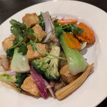 Ha Long Bay Pho & Grill - Pad see ew with veggies - Vietnamese Near Me - Tustin, California Ha Long Bay Pho & Grill - Pad see ew with veggies - Vietnamese Near Me - Tustin, California