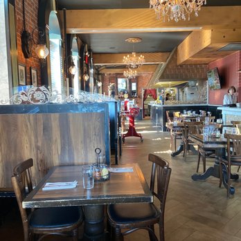 Campania Coal Fired Pizza - Inside - Pizza Near Me - Brooklyn, New York Campania Coal Fired Pizza - Inside - Pizza Near Me - Brooklyn, New York