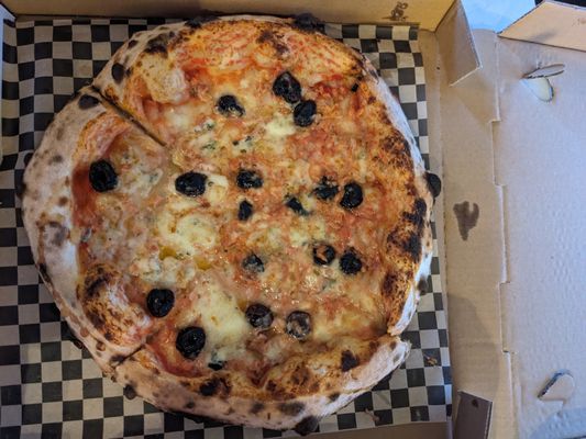 Bare Knuckle Pizza by null