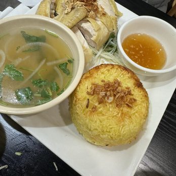 Bun Vit Thanh Da - Rice and chicken dish with pâté on the side - Vietnamese Near Me - Westminster, California