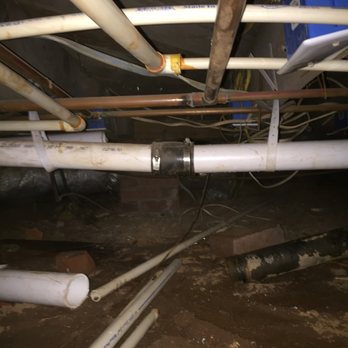 Gotchaplumber - One drain pipe not connected and 2nd running "uphill" - Plumbing Near Me Gotchaplumber - One drain pipe not connected and 2nd running "uphill" - Plumbing Near Me