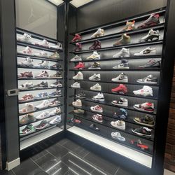 Shoe Palace