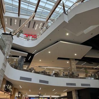 Westfield Southcenter - Interior - Shopping Centers Near Me - Seattle, Washington Westfield Southcenter - Interior - Shopping Centers Near Me - Seattle, Washington