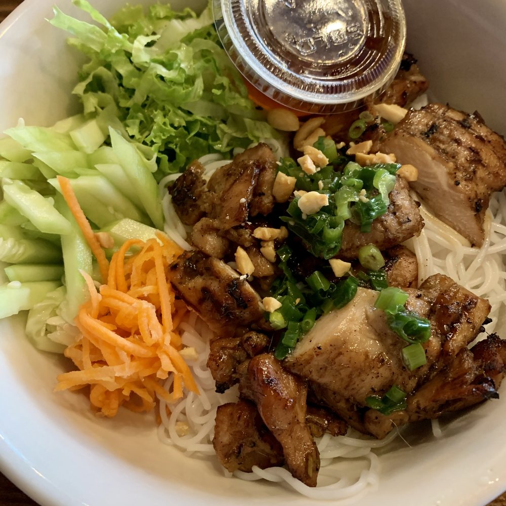 Corner 99 - Chicken vermicelli - Vietnamese Near Me - Katy, Texas