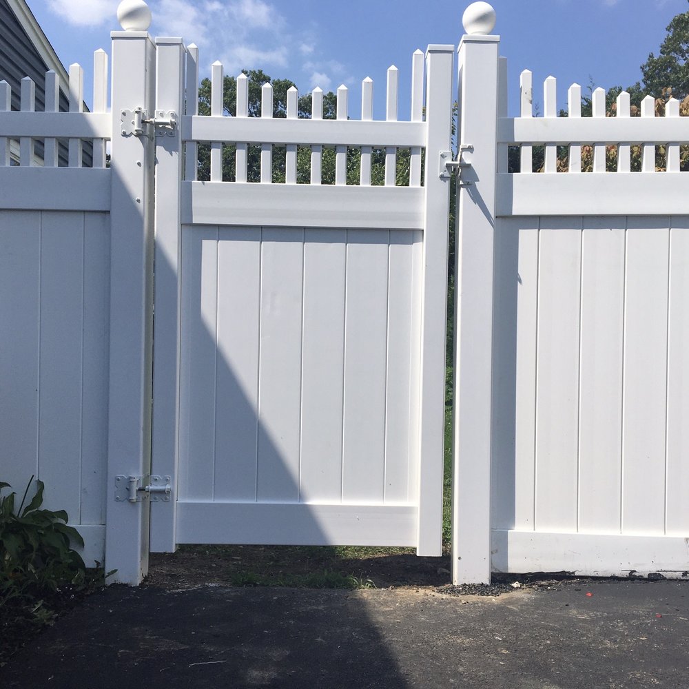Anchored Fence - IMO gate is now too short...ugh.  Will have to camouflage with plantings. :/ - Fences & Gates Near Me - North Babylon, New York