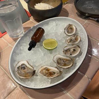 Acamaya - Raw oysters - Mexican Near Me - New Orleans, Louisiana