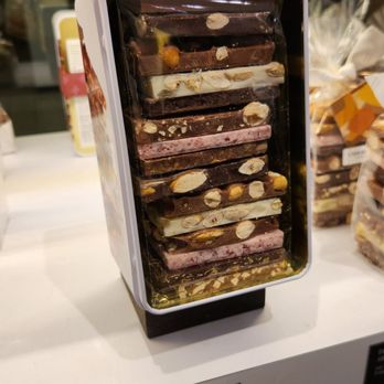 Läderach chocolatier suisse - Chocolatiers & Shops Near Me - Toronto, Ontario Läderach chocolatier suisse - Chocolatiers & Shops Near Me - Toronto, Ontario