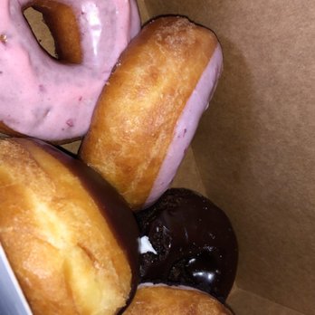 Carol Lee Donuts - Bakeries Near Me - Blacksburg, Virginia