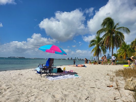 Hobie Island Beach by null