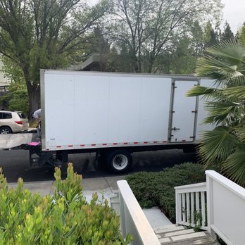 Lucky Moving - Truck was more than enough to fit our belongings for a 2-3 bedroom home. - Movers Near Me - san Jose , California Lucky Moving - Truck was more than enough to fit our belongings for a 2-3 bedroom home. - Movers Near Me - san Jose , California