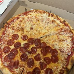 Ramos pizzería - Very Fresh and good