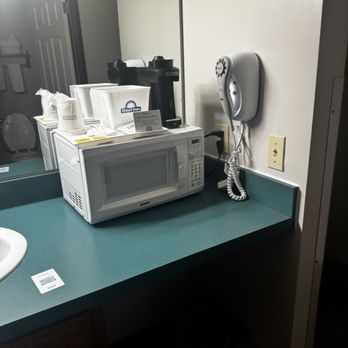 Days Inn by Wyndham Grayling - Weird set up with microwave next to a bathroom type sink - Hotels Near Me - Grayling, Michigan