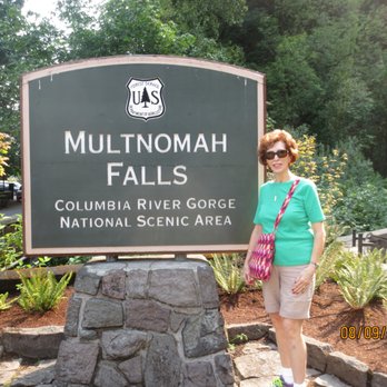 Multnomah Falls - Hiking Near Me - Bridal Veil, Oregon Multnomah Falls - Hiking Near Me - Bridal Veil, Oregon