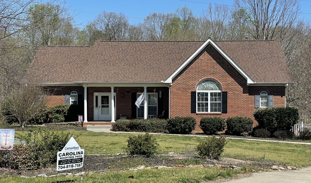 CAROLINA ROOFING PRO’S Updated September 2024 218 W Broad St