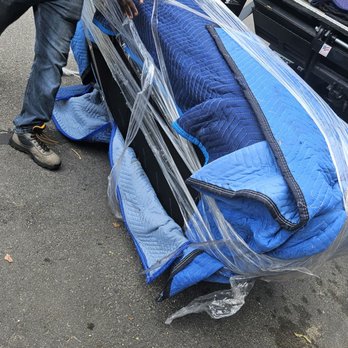 Kaiyo - Unloading from the truck. I ordered 2 items to be delivered at the same time. - Furniture Stores Near Me Kaiyo - Unloading from the truck. I ordered 2 items to be delivered at the same time. - Furniture Stores Near Me