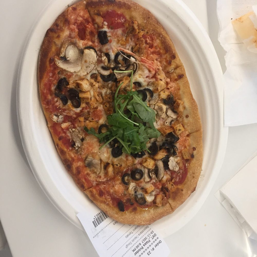Oceanview Terrace - Personal pizza with mushrooms, olives, and chicken. - Cafeteria Near Me - La Jolla, California