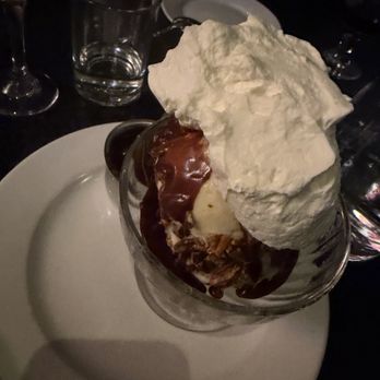 Diner Antonette - Sundae - New American Near Me - Santa Monica, California