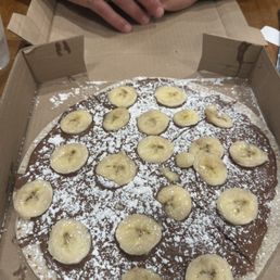 Nutella Pizza