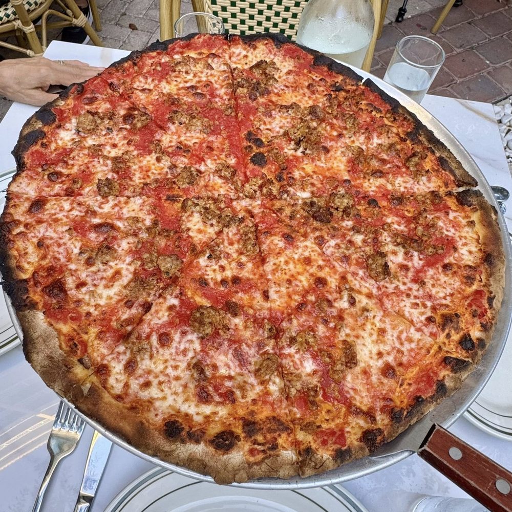 Patsy's Pizzeria - Pizza Near Me - Boca Raton, Florida