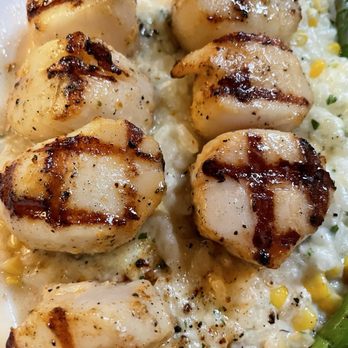 Seasons 52 - Caramelized Grilled Sea Scallops. - New American Near Me - Altamonte Springs, Florida Seasons 52 - Caramelized Grilled Sea Scallops. - New American Near Me - Altamonte Springs, Florida