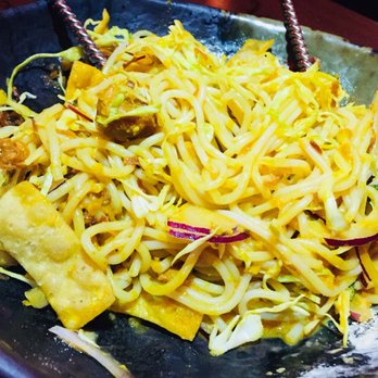 Mingalaba - Nan gyi dok ($12.50) - Burmese Near Me - Burlingame, California Mingalaba - Nan gyi dok ($12.50) - Burmese Near Me - Burlingame, California