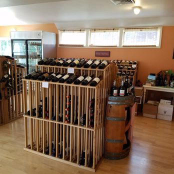 The Chatham Cheese Company - Nice wine selection - Cheese Shops Near Me - Chatham, Massachusetts The Chatham Cheese Company - Nice wine selection - Cheese Shops Near Me - Chatham, Massachusetts