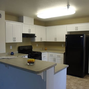 Terracina Oaks - 3x2 Kitchen - Apartments Near Me - Auburn, California Terracina Oaks - 3x2 Kitchen - Apartments Near Me - Auburn, California