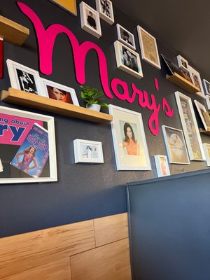 Mary's Café by null