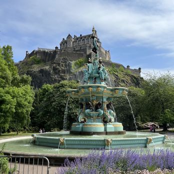 Princes Street Gardens - Ross Fountain - Parks Near Me - Edinburgh, EDH